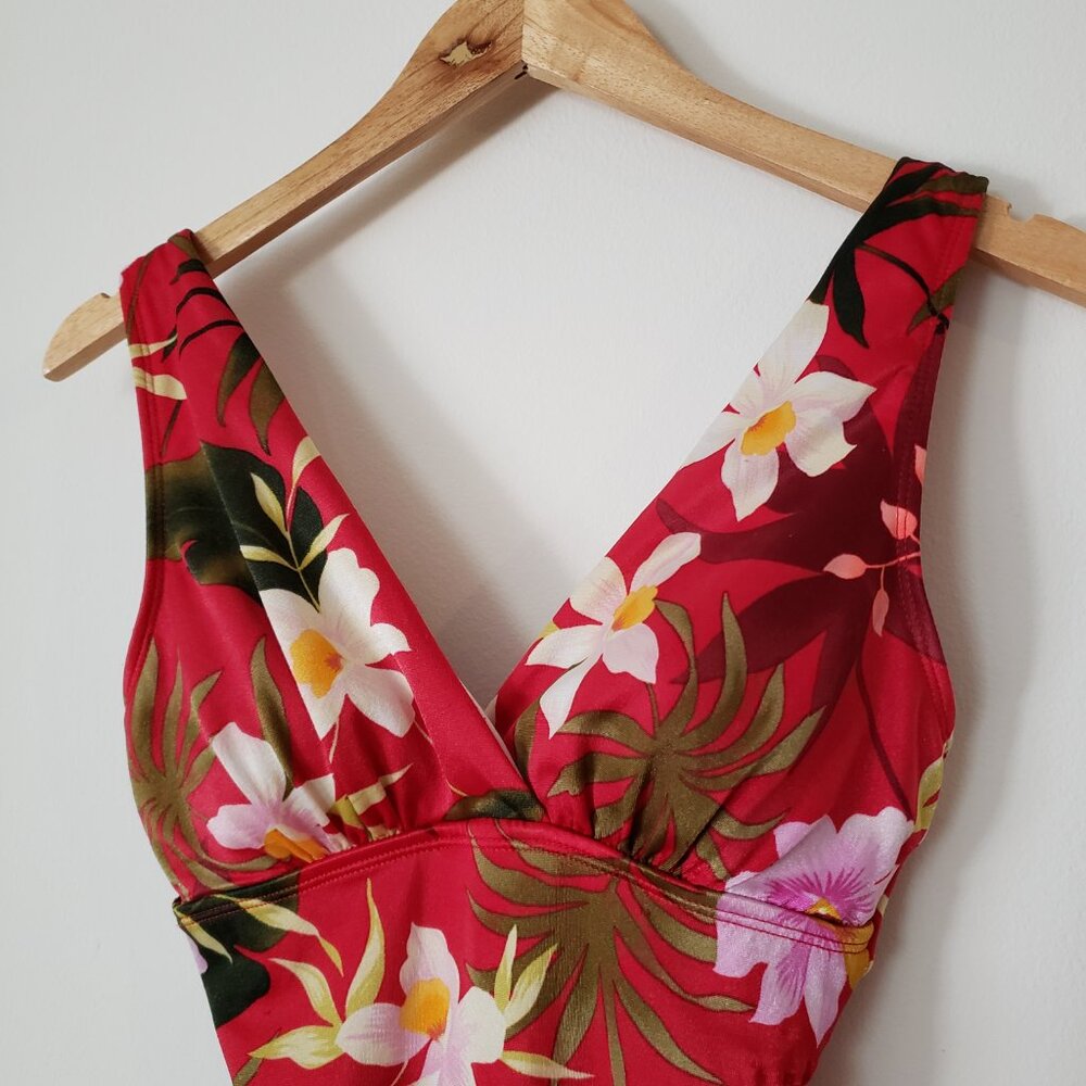 Longitude Swim Suit Size 8 One Piece Red Floral - Picture 2 of 9